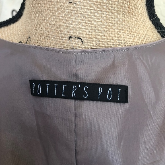 🍁 Potter's Pot Taupe Tunic- Length Waistcoat - Picture 3 of 4
